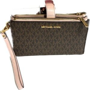 Micheal kors wallet